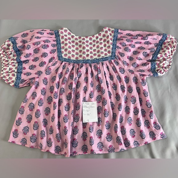 Old Navy Pink Floral Blouse - Picture 10 of 10